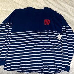 Disney Parks Spirit Sweatshirt XL